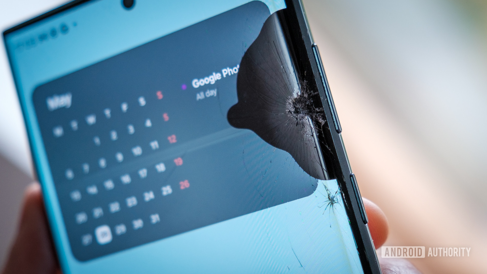 Broken Cracked Screen Broken Cracked Screen