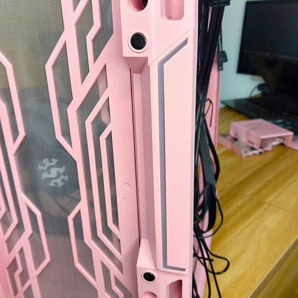 Front RGB LED on PC min Front RGB LED on PC min