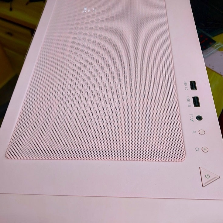 TOp front USB 3.0 min TOp front USB 3.0 min