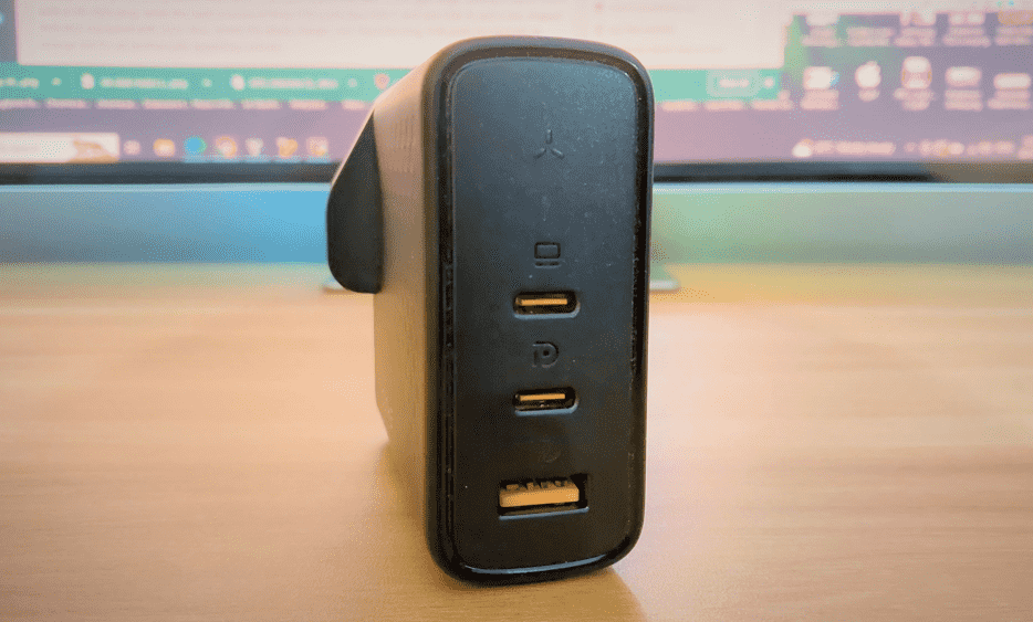VOLTME Revo 140 GaN USB ports VOLTME Revo 140 GaN USB ports