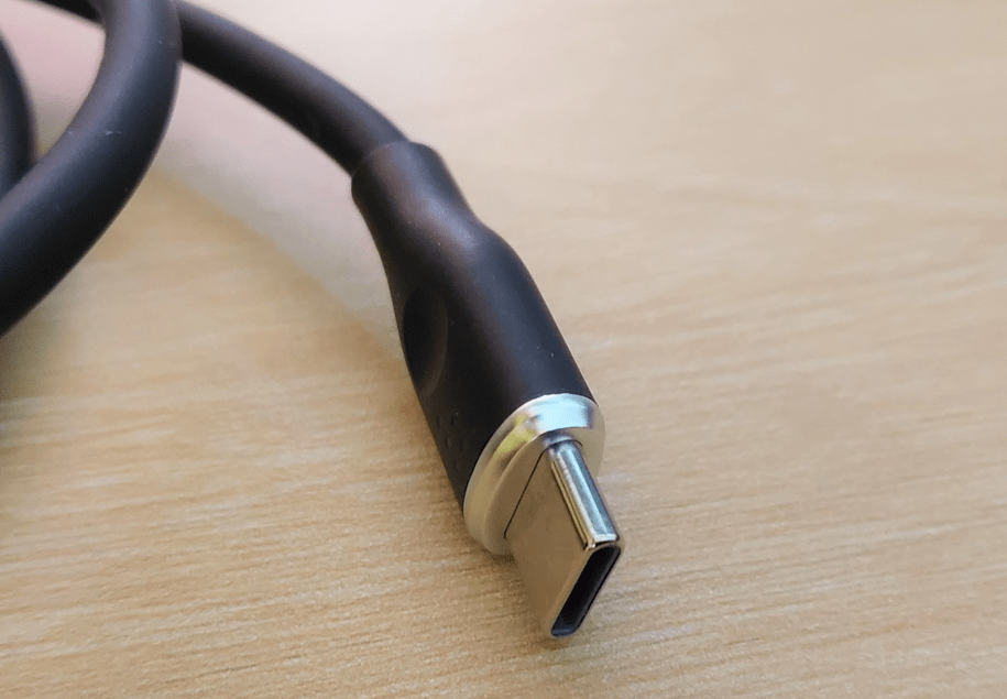VOLTME Revo USB cable jack VOLTME Revo USB cable jack